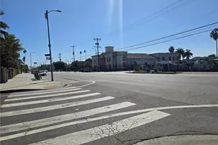 443 W 49th, Los Angeles, CA 90037 - Photo 17