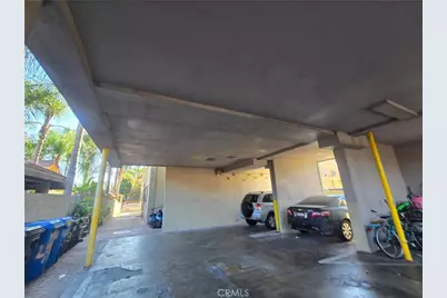 443 W 49th, Los Angeles, CA 90037 - Photo 11