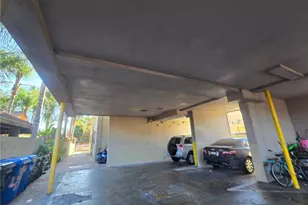 443 W 49th, Los Angeles, CA 90037 - Photo 11