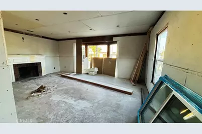 8721 Crenshaw Boulevard, Inglewood, CA 90305 - Photo 3