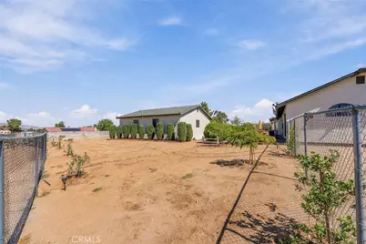16180 Westland, Victorville, CA 92395 - Photo 47