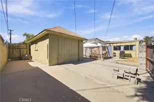 2137 Sacramento, Bakersfield, CA 93305 - Photo 31