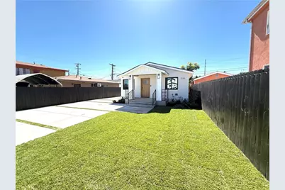 236 E E 99th, Los Angeles, CA 90003 - Photo 3