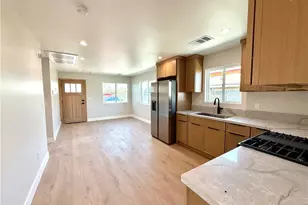 236 E E 99th, Los Angeles, CA 90003 - Photo 17
