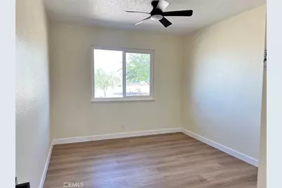 13377 Paramount Road, Phelan, CA 92371 - Photo 13