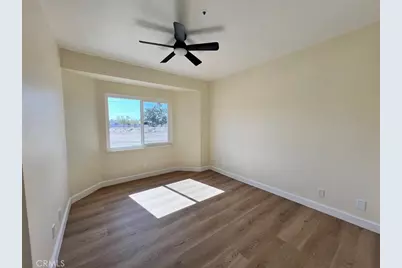 13377 Paramount Road, Phelan, CA 92371 - Photo 17