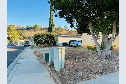 231 James, Escondido, CA 92027 - Photo 3