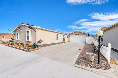 22241 Nisqually Road #77, Apple Valley, CA 92308 - Photo 1