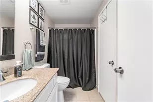 1004 Lightcap, Lancaster, CA 93535 - Photo 17