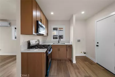 437 E 93rd, Los Angeles, CA 90003 - Photo 19