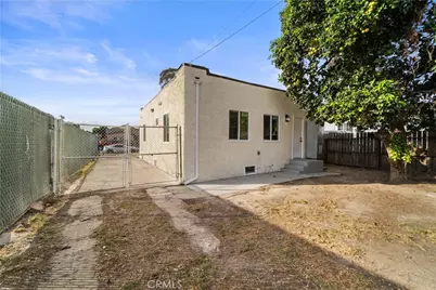 437 E 93rd, Los Angeles, CA 90003 - Photo 27