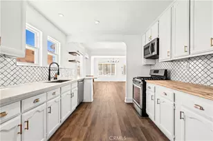 607 W 111th Pl, Los Angeles, CA 90044 - Photo 9