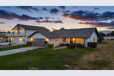 18465 Mountain Meadows, Victorville, CA 92395 - Photo 51