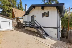 2260 Deep Creek Dr, Arrowbear, CA 92382 - Photo 5