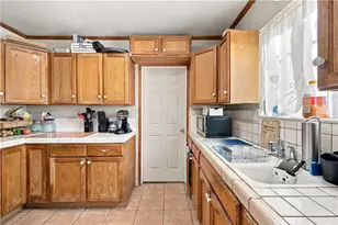 3940 La Salle, Los Angeles, CA 90062 - Photo 9