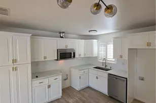 20807 Doble, Torrance, CA 90502 - Photo 19