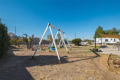472 Tanner, Riverside, CA 92507 - Photo 27