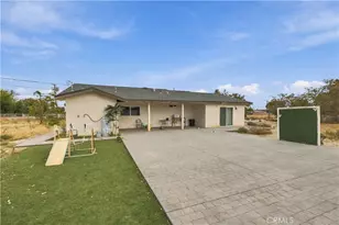 2154 W Ave M12, Palmdale, CA 93551 - Photo 15