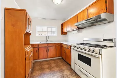 5139 Irvington Place, Los Angeles, CA 90042 - Photo 17