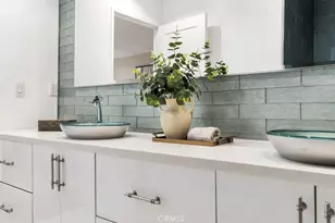 4233 W 25th St, Los Angeles, CA 90018 - Photo 33