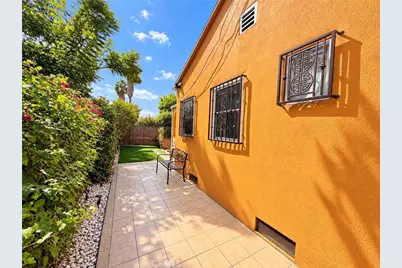 1901 W 64th Street, Los Angeles, CA 90047 - Photo 9
