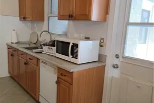 8124 Encino, Los Angeles, CA 91325 - Photo 9