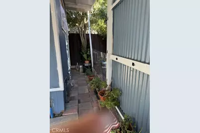 4523 Cecilia Street #11, Cudahy, CA 90201 - Photo 9