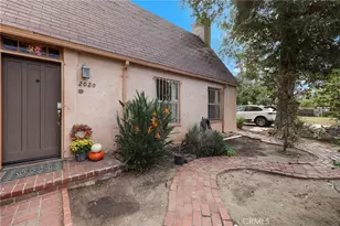 2020 S Gramercy, Los Angeles, CA 90018 - Photo 5