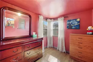 2020 S Gramercy, Los Angeles, CA 90018 - Photo 25