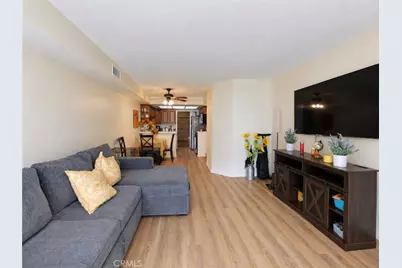 182 W Walnut #B, Rialto, CA 92376 - Photo 3