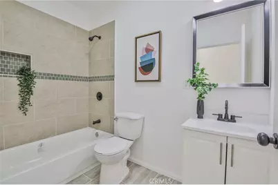 2512 W 60th Street, Los Angeles, CA 90043 - Photo 19