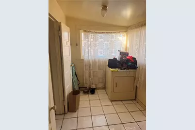 3615 Carlin, Lynwood, CA 90262 - Photo 5