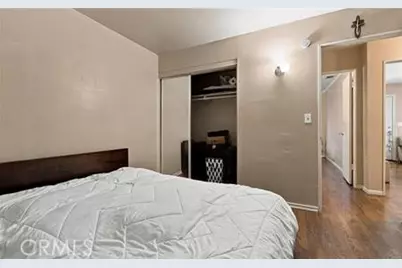 21211 Haston Place, Lakewood, CA 90715 - Photo 17