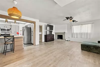 889 Cardona Place, Hemet, CA 92543 - Photo 3