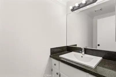 13177 Bromont Avenue, Sylmar, CA 91342 - Photo 15