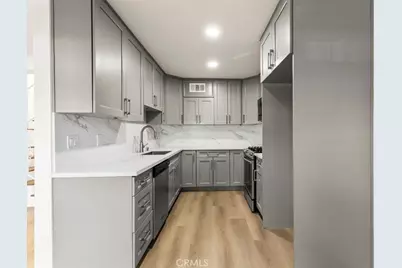 13177 Bromont Avenue, Sylmar, CA 91342 - Photo 7