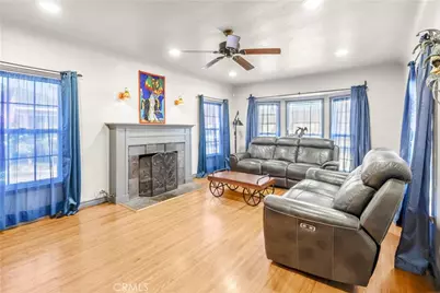 9946 Maple, Bellflower, CA 90706 - Photo 3