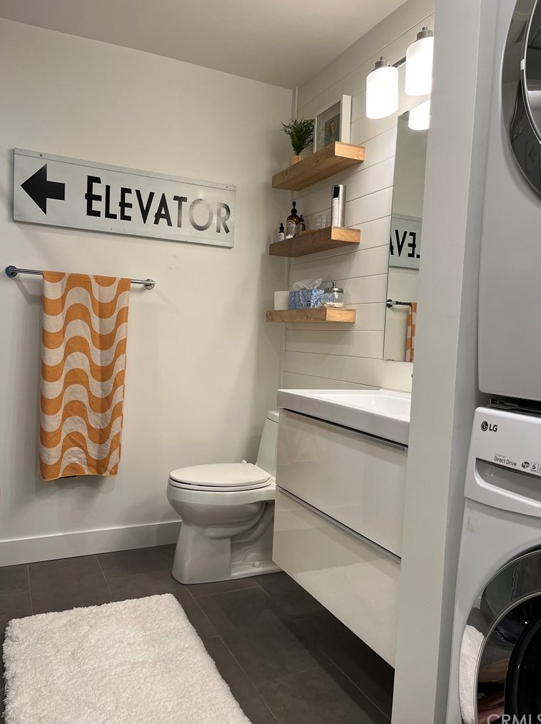 27286 Ryan Dr, Laguna Beach CA  92677-3589 exterior