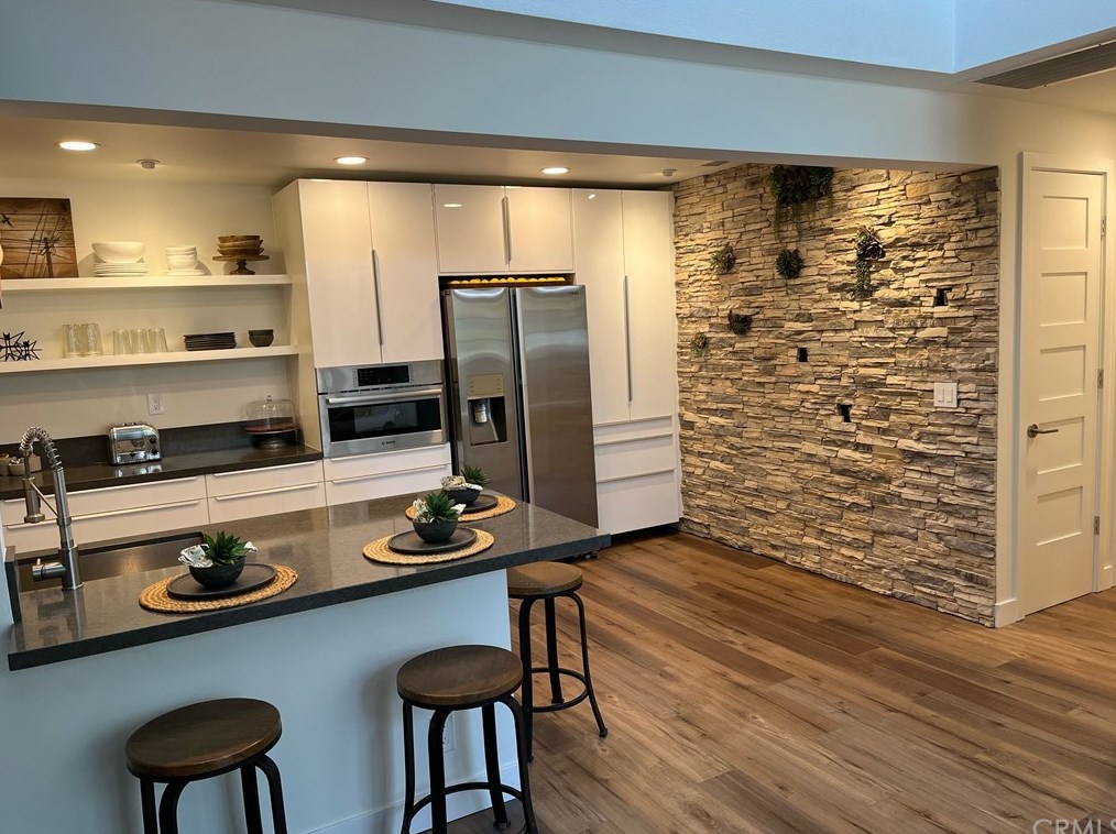 27286 Ryan Dr, Laguna Beach CA  92677-3589 exterior