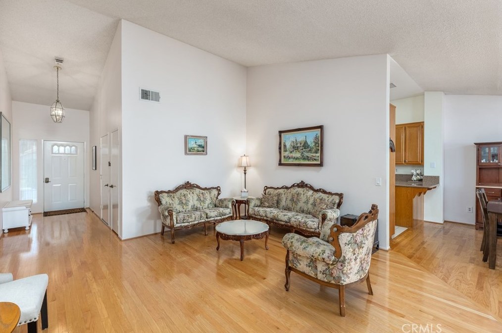 4839 Kingsmill Ave, Banning CA  92220-5124 exterior