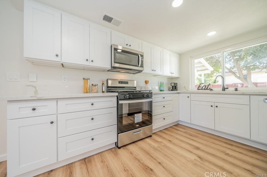 15777 Jalanie Ln, Moreno Valley CA  92551-6931 exterior