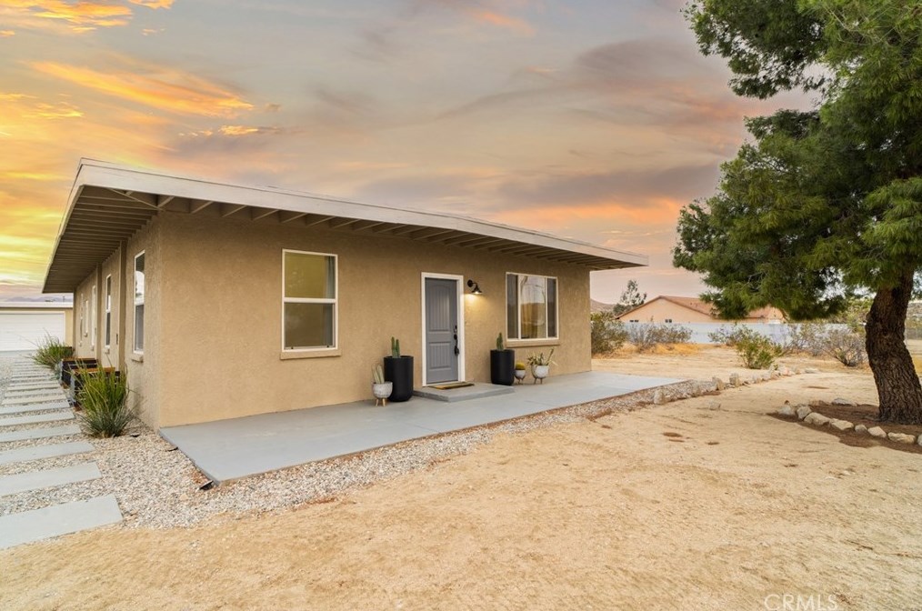 6462 Marvin Dr, Yucca Valley CA  92284-5732 exterior
