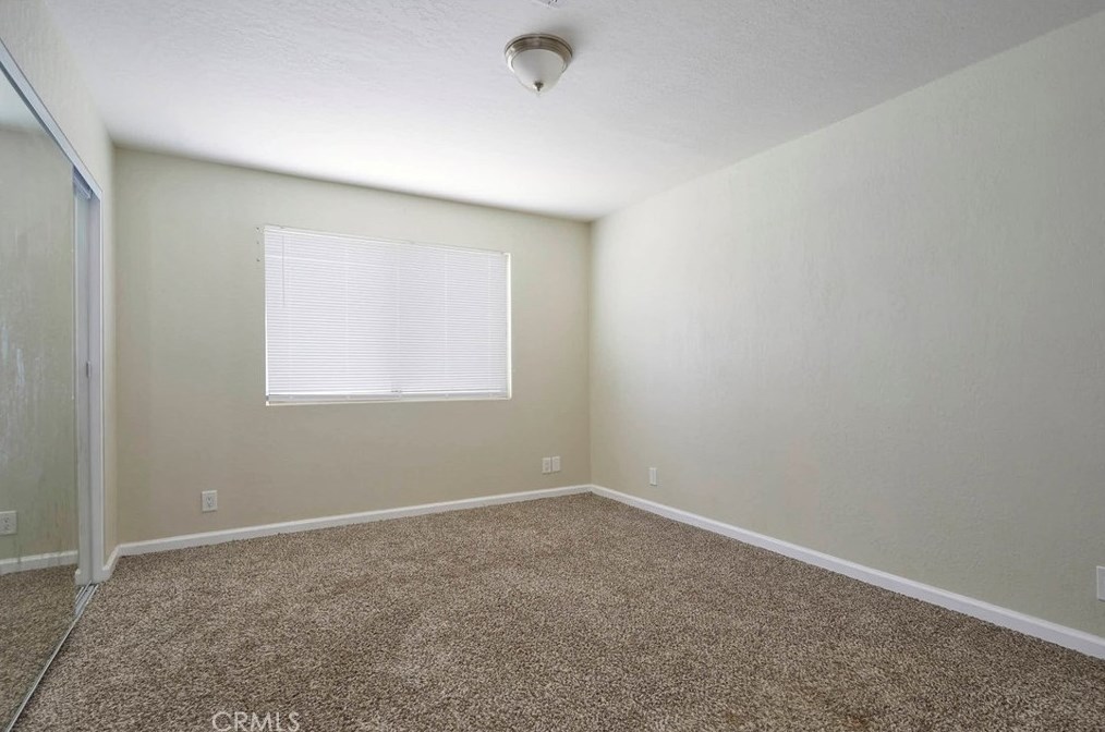 9048 Mesa Rd, Lucerne Valley CA  92356 exterior