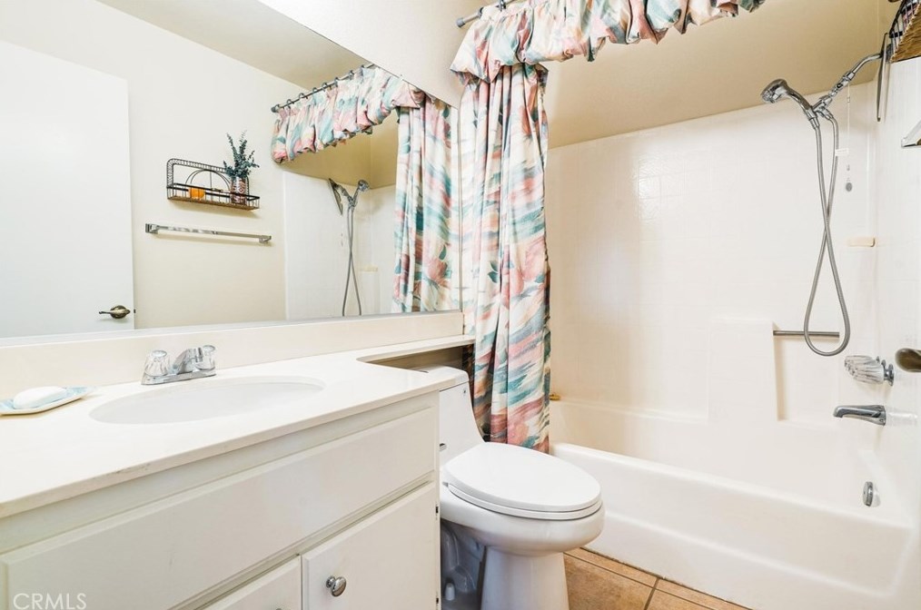 6381 Player Ct, Banning CA  92220-5400 exterior