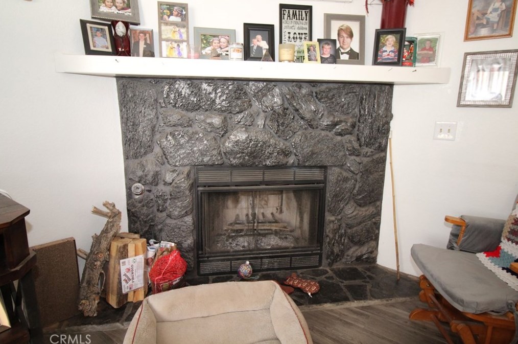 15876 Ute Rd, Apple Valley CA  92307-3122 exterior