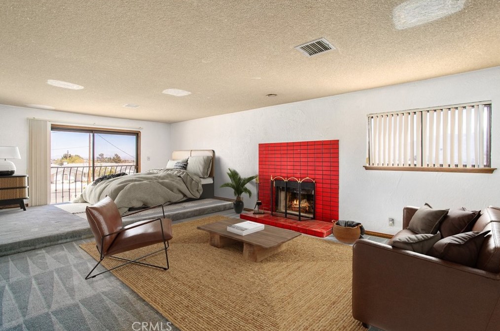 18547 Danbury Ave, Hesperia CA  92345-7170 exterior