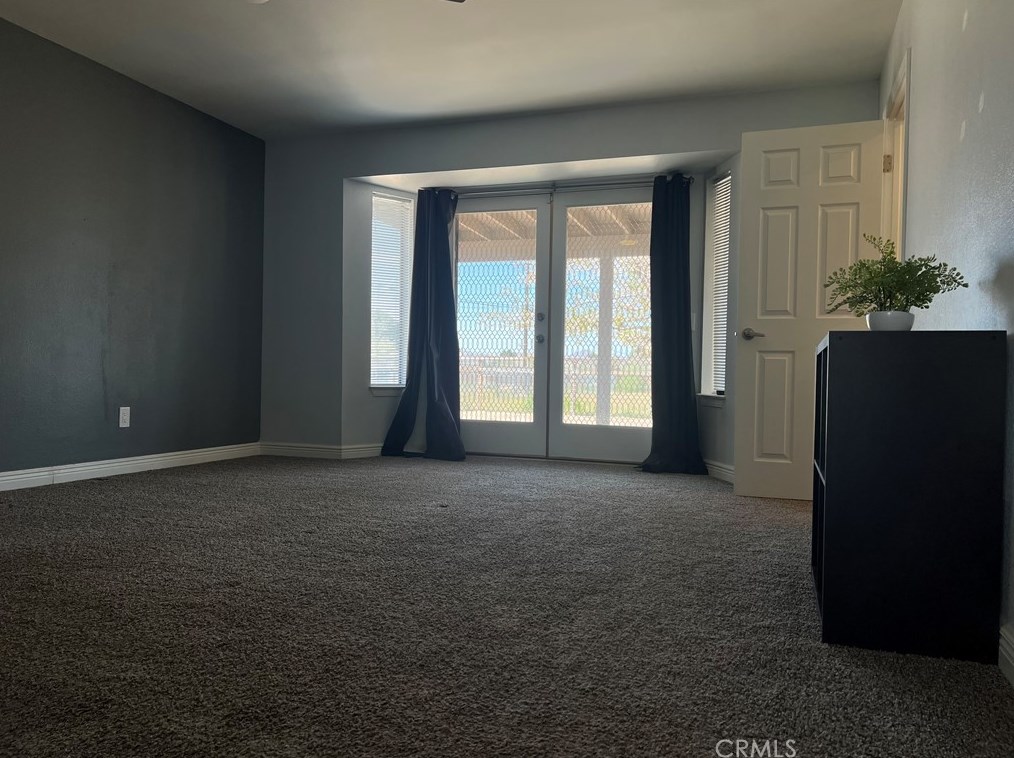 20716 Yucca Loma Rd, Apple Valley CA  92307-5743 exterior