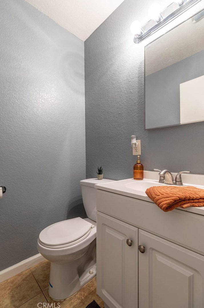 1412 De Anza St, Barstow CA  92311-5529 exterior