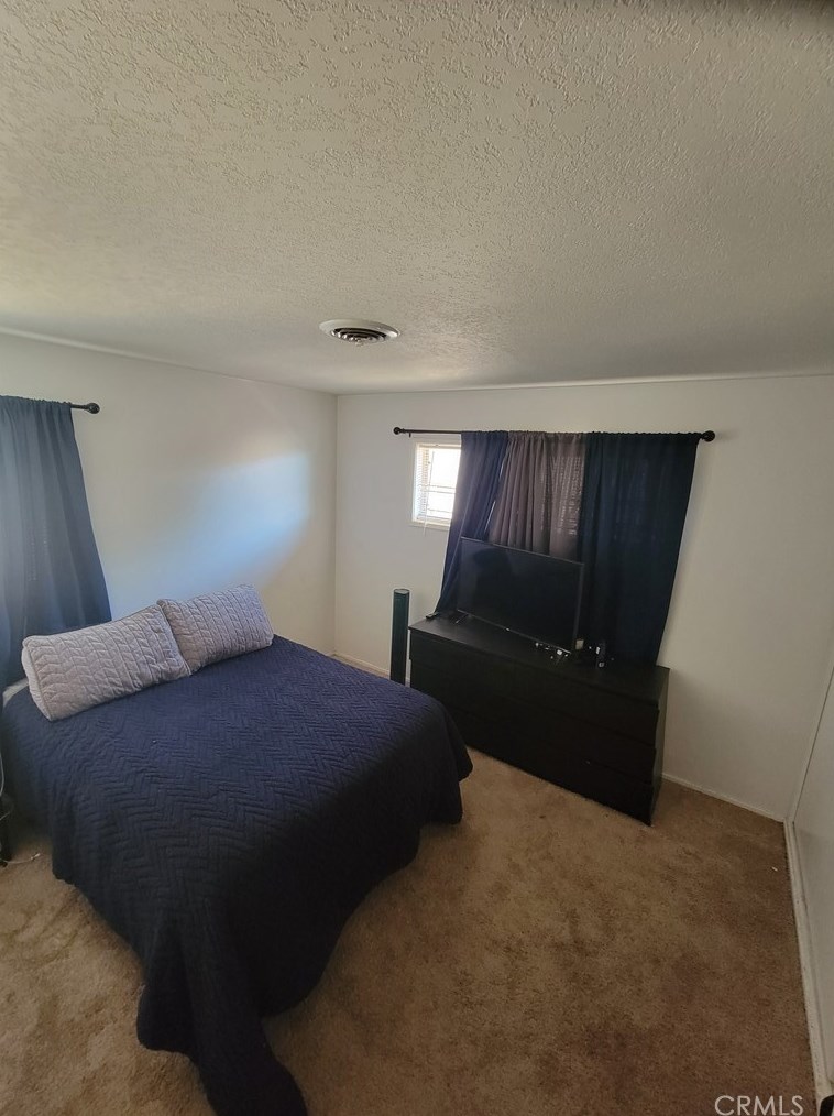 7606 Borrego Trl, Yucca Valley CA  92284-3226 exterior