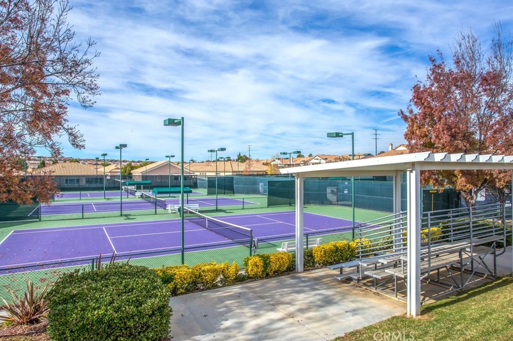 6253 Ponte Verde Cir, Banning CA  92220-7532 exterior